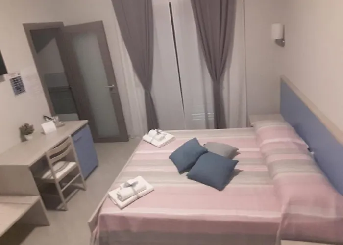 Pensión Borgata Marina Roseto Capo Spulico